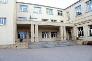 67 saylı məktəbdə şagirdi dərs zamanı öldü - Bakıda