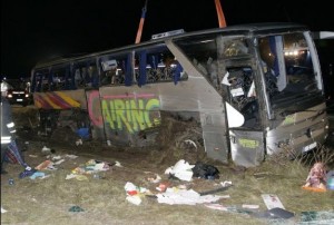 Avtobus ağaca çırpıldı: 26 məktəbli xəsarət alıb