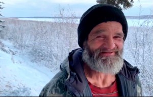 SSRİ dövründə itkin düşən paraşütçü 60 dərəcə şaxtada yaşayır - FOTO