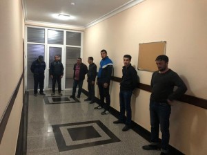 Futbol oynayaraq karantini pozan şəxslər saxlanılıblar - FOTO