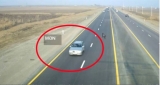 Sürücü yol polisinin MMX radarında "səhv" tapdı - VİDEO