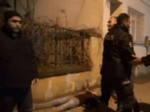 "Evimin qarşısında səs salmayın" - deyib 3 nəfəri güllələdi - FOTO