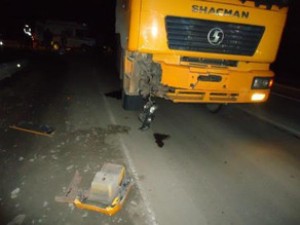 İki yük maşını toqquşdu: 1 yaralı - Salyanda