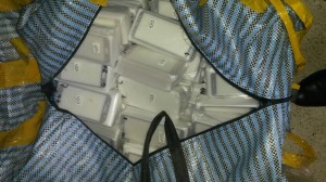 Avtobusdan qanunsuz mallar aşkarlanıb - FOTO