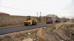 Sabunçunun bu qəsəbələrində yol infrastrukturu yenidən qurulur - FOTO