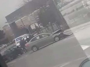 Bakıda iki avtomobil toqquşub - VİDEO