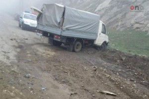 Daşkəsəndə “Qazel” “VAZ”la toqquşdu: ana və oğlu xəsarət alıb - FOTO