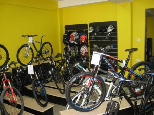 Azərbaycanda  velosipedlər avtomobillərdən çox bahalaşıb