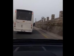 Avtobus sürücüsü artıq pul qazanmaq üçün görün nə etdi -  VİDEO