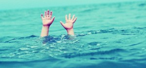 Azərbaycanda iki yaşlı körpə göldə boğulub