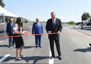 Prezident Qaxda avtomobil yolunun açılışında iştirak edib