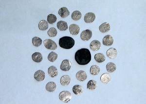 BakuBus-dan tapılan qədim sikkələr muzeyə təhvil verildi - FOTO