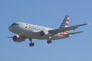 “American Airlines” aviaşirkəti Venesuelaya uçuşları dayandırıb