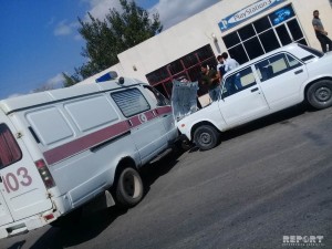 Təcili yardım maşını qəzaya düşüb, yaralılar var - FOTO