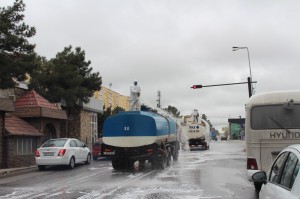 Sumqayıt şəhərinin küçə və prospektləri bu cür  dezinfeksiya edilir - FOTO