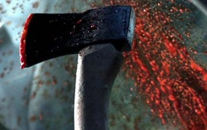 Azərbaycanda vəhşilik: Ata-anasını yatan yerdə baltalayıb - Sonra meyiti doğrayıb...