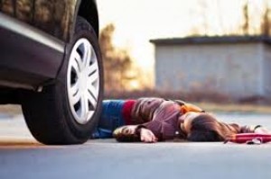 Ağstafada 46 yaşlı qadını avtomobil vurdu