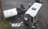 Avtobus avtosisternlə toqquşub: 50 yaralı