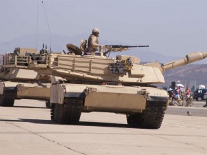 Tanklar küçələrə çıxarılacaq