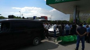 Şöbə rəisi yanacaqdoldurma məntəqəsində öldü - FOTO