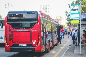 Avtobus dayanacaqları ilə bağlı YENİLİKLƏR