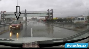 Bakı-Sumqayıt yolunda intihara cəhd edən sürücü:  DYP-nin diqqətinə - VİDEO