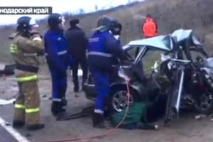 Dəhşətli yol qəzası: 6 ölü, 4 yaralı