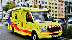 Məktəbliləri daşıyan avtobus qəzaya düşdü, çoxlu sayda yaralı var  - FOTO