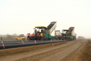 Turistik bölgələrə gedən avtomobil yollarının bərpasına başlanılıb