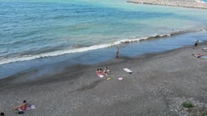 Bakıda çimərlik yaxınlığında kişi meyiti tapılıb