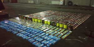 Avtomobildən xeyli miqdarda pirotexniki vasitə və fişəng aşkar edilib - VİDEO