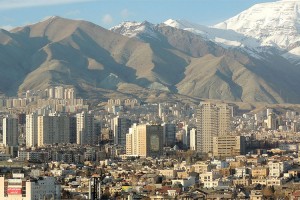 Əsgər və polislərə qumbara atıldı: yaralılar var