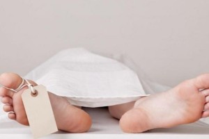 Zibildaşıyan maşın 84 yaşlı qadının üstündən keçdi - VİDEO