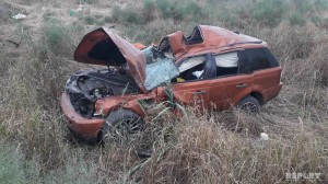 Ucarda avtomobil aşdı: xəsarət alanlar var - VİDEO