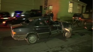 Oğuzda avtomobil ağaca çırpılıb, xəsarət alanlar var