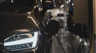 Elektromobillər üçün inqilab: Yolda şarj edə biləcəklər 