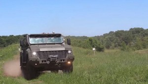 Rus ordusunun “uçan” zirehli maşını – VİDEO