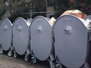 Bakıda zibil yeşiyindən silah-sursat tapıldı