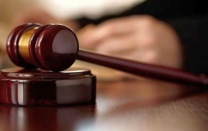 Atasının avtomobili ilə piyadanı vurub öldürən şəxsə hökm oxunub