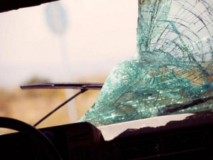 Bakıda 2 avtomobil toqquşdu: 2 qadın ağır yaralanıb