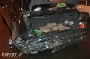 Aeroport yolunda iki maşın toqquşub - VİDEO