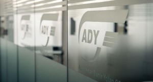 Sərnişin qatarlarına tibbi maskadan istifadə etməyənlər buraxılmayacaq