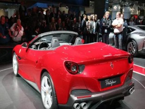 "Ferrari" yeni "Portofino" modelini təqdim edib