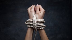 Gəncədə 20 yaşlı qız oğurlanıb