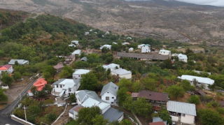 Şuşakənddə insan sümüyünə bənzər qalıqlar aşkarlandı 