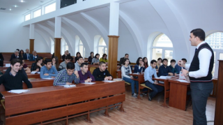 Bu universitetdə erməni dili tədris ediləcək – RƏSMİ 