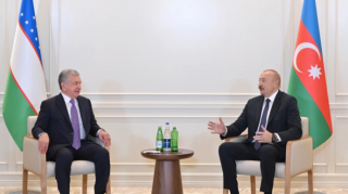 İlham Əliyev Şavkat Mirziyoyev ilə görüşüb   - FOTO
