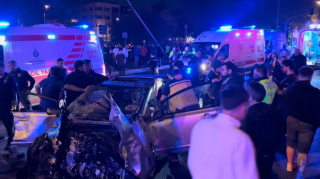 İstanbulda iki avtomobil toqquşdu, 9 nəfər xəsarət aldı 