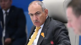Paşinyan sərhədi keçən əsgərimizə görə onu işdən qovdu 