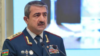 Elçin Quliyev tanınmış məşqçini təltif etdi - FOTO 